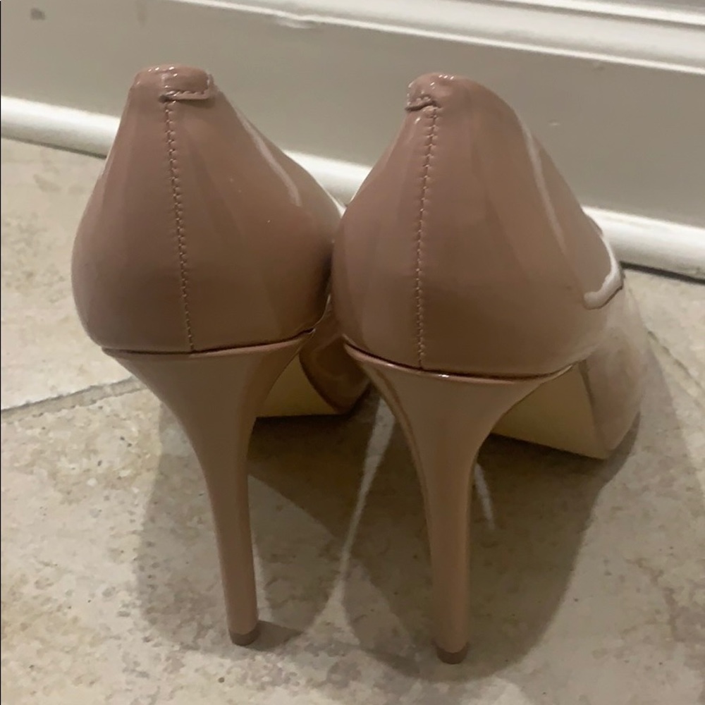 Guess shoes - Picture 4 of 5